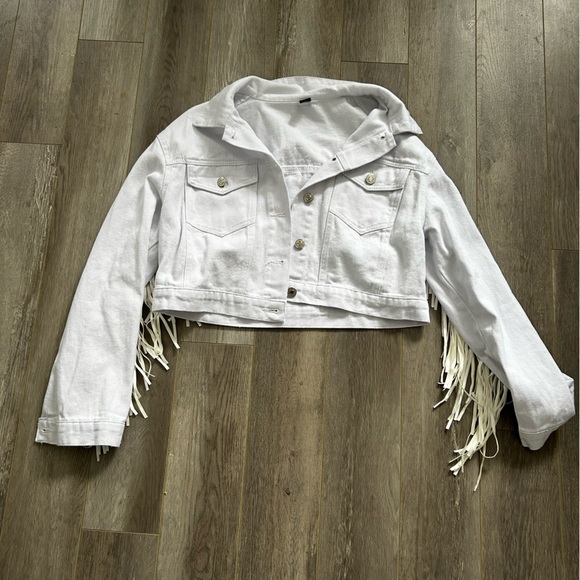 🤍 White fringe Jean jacket size:M - Picture 4 of 7